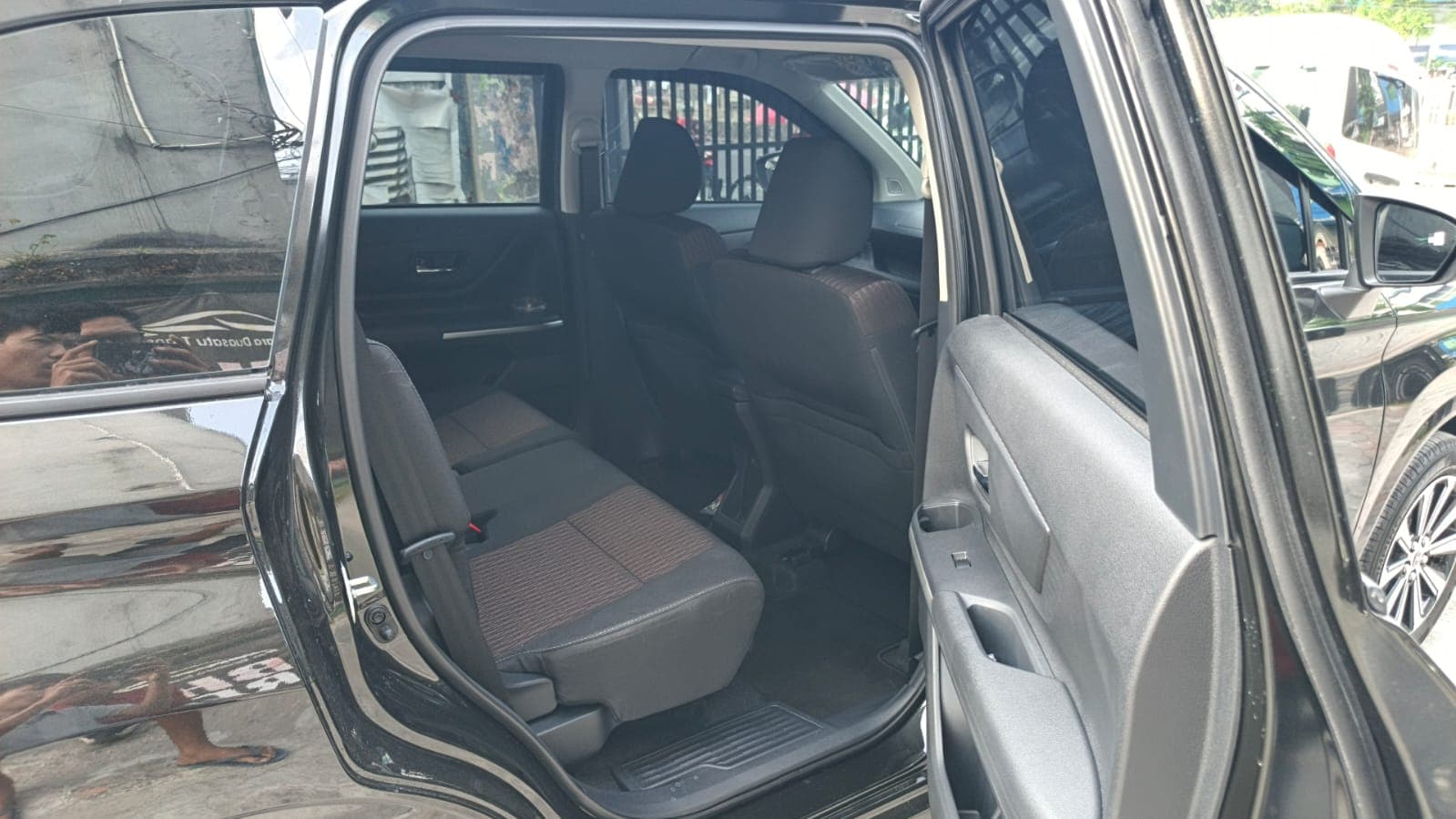 Toyota Avanza G — foto 6
