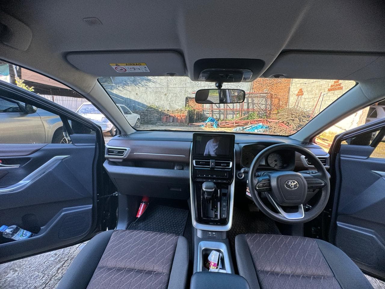 Toyota Zenix — foto 6