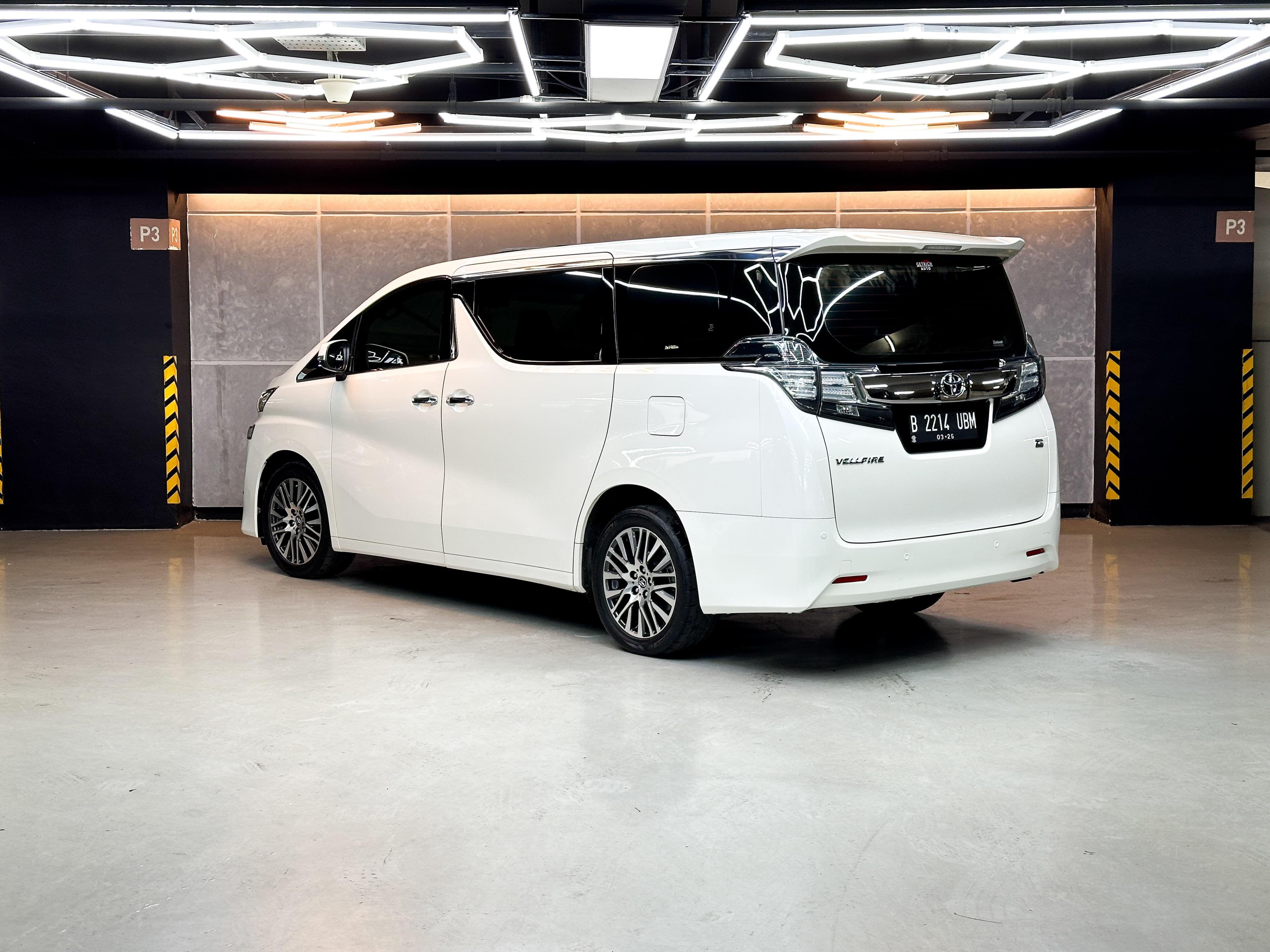 Toyota Vellfire — foto 3