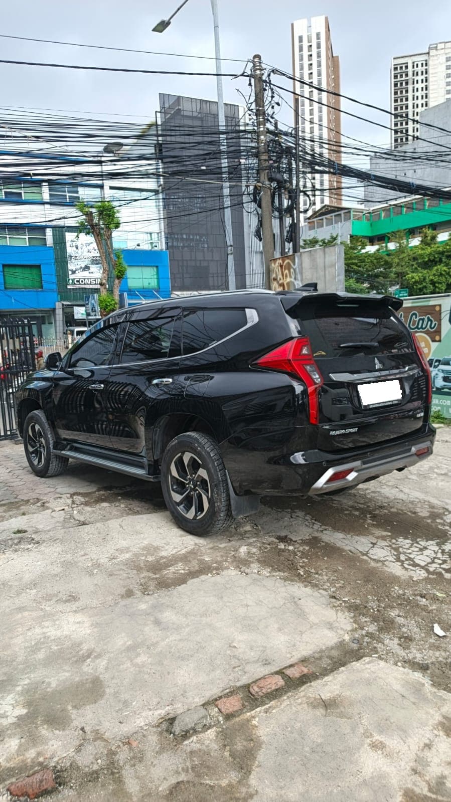 Mitsubishi Pajero — foto 2